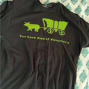 Oregon Trail Large T-Shirt Hot Topic